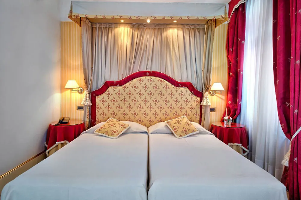 Ca' Princess Venice 2*,